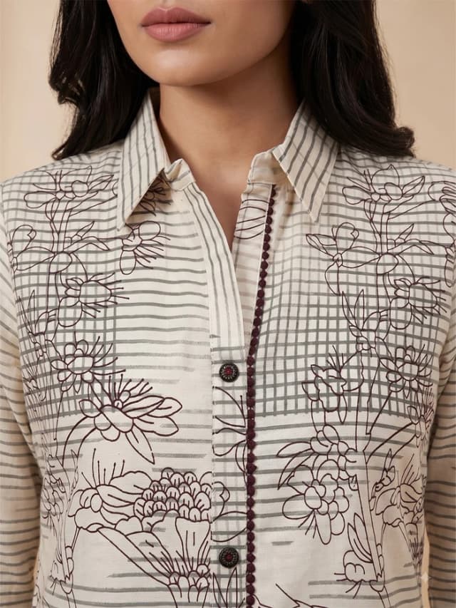 Peachmode Cream Pure Cotton Floral Printed Co-ord Set alternate view