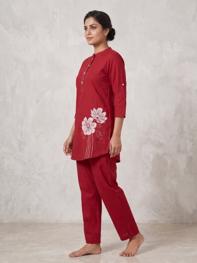 Peachmode Red Pure Cotton Floral Embroidered Co-ord Set alternate view
