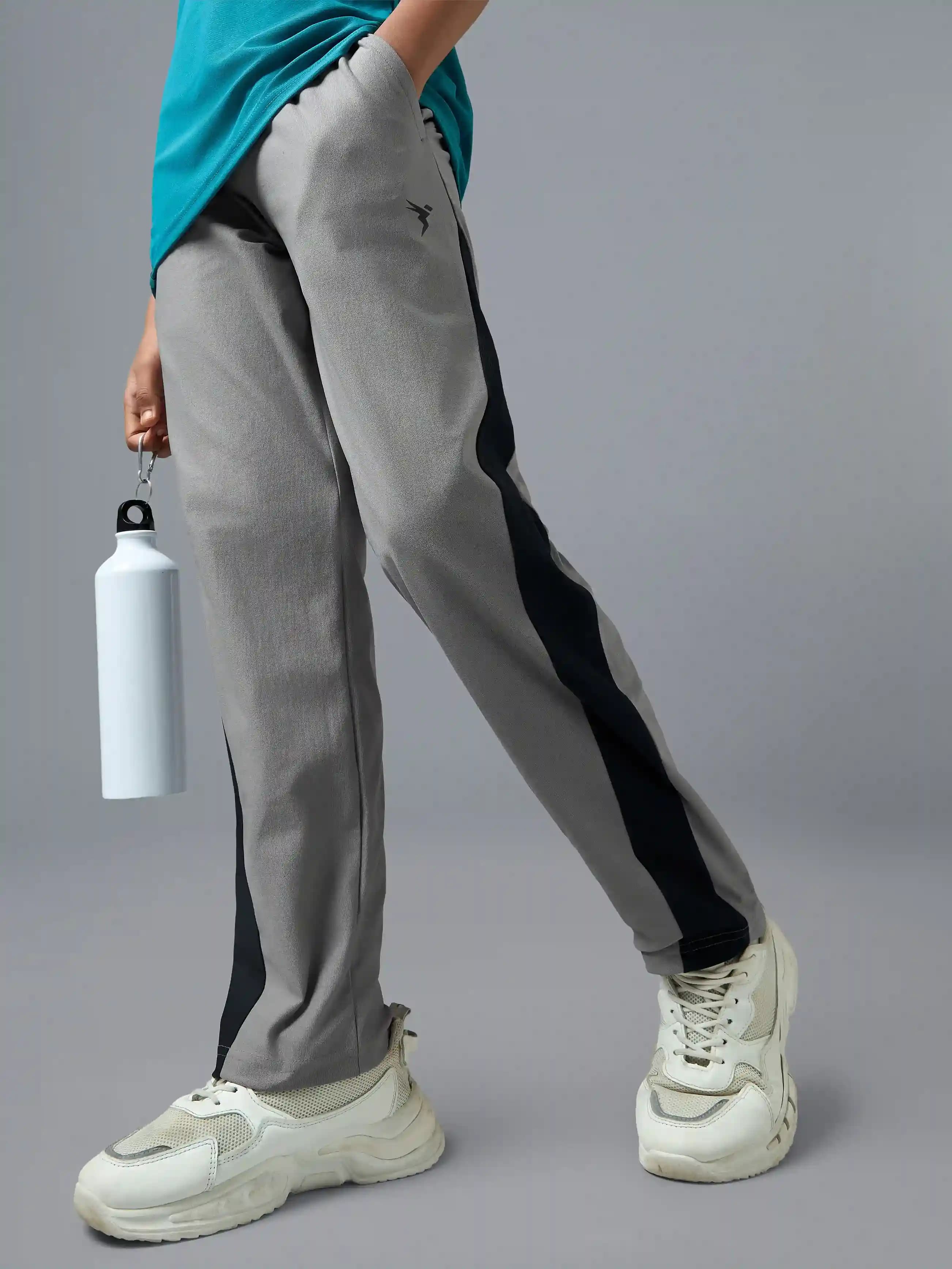 TRACK PANTS